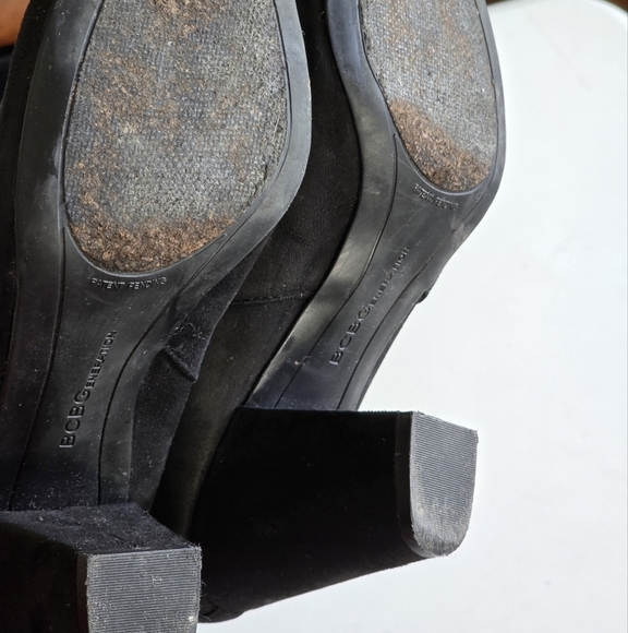 BCBGenation Ankle Boots Women Sz 9M Black Dolan Suede Block Heel Pointed Toe - Picture 13 of 16